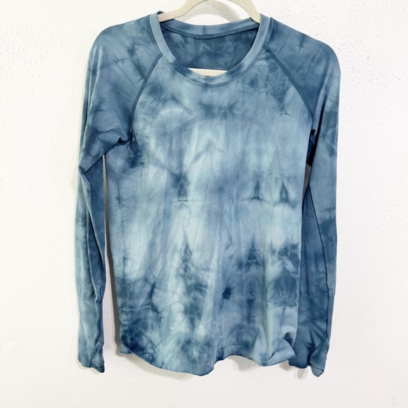 lululemon athletica swiftly tech 2.0  Blue Tie-Dye Long Sleeve Top - Picture 1 of 7
